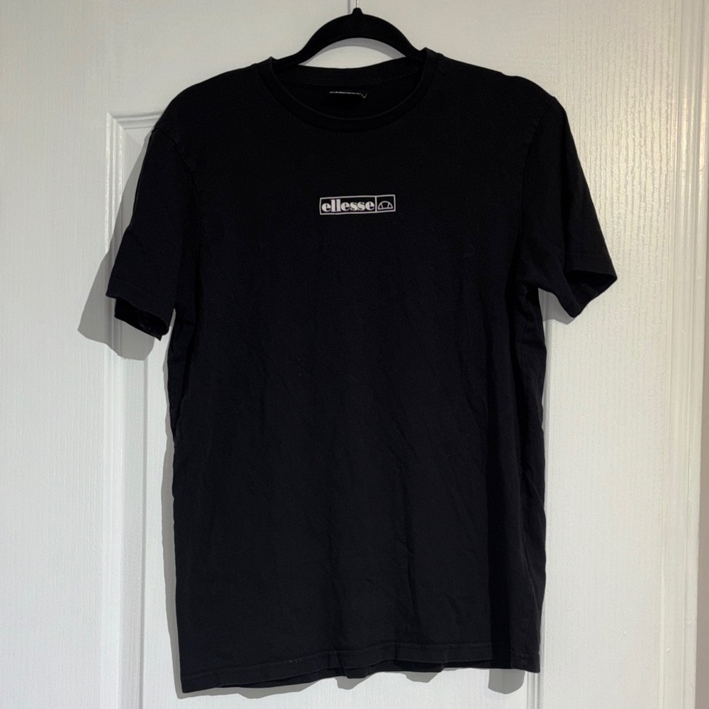Ellesse Classic Black Short Sleeve Tee